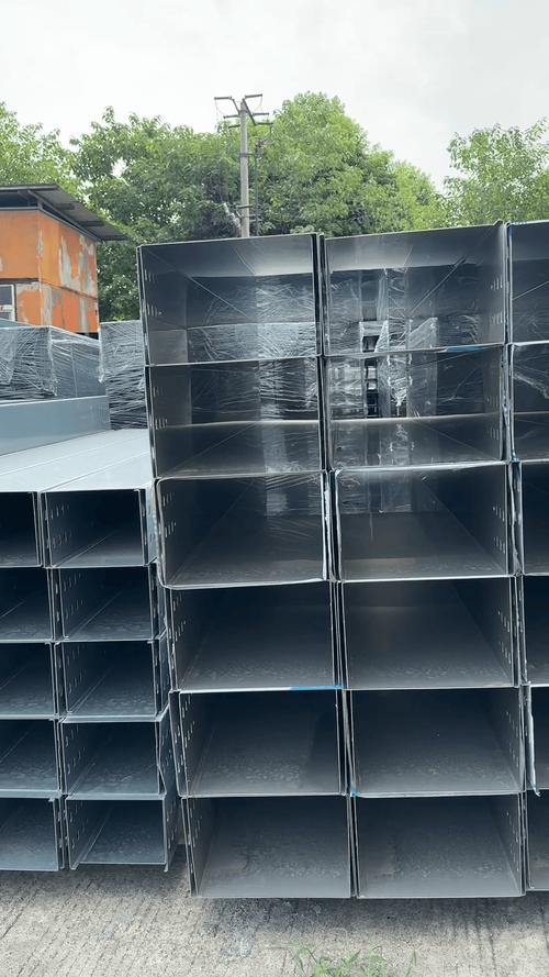 不锈钢桥架选四川众联电气设备 多规格产品齐全，专业制造助力工程